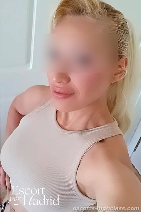 Vilder von Escort Damen Debora